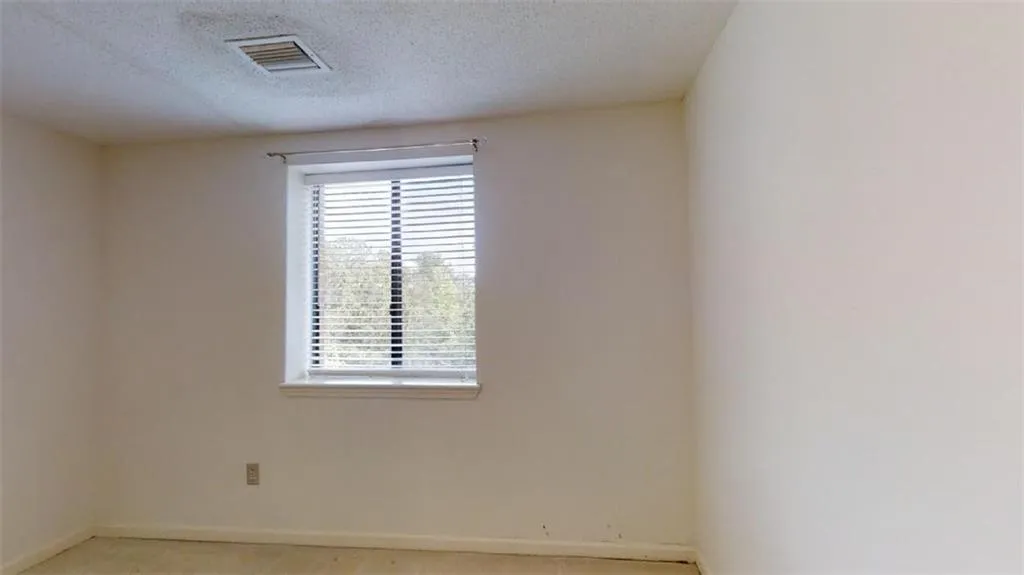 300 Johnson Ferry Road Ne Unit A615, Sandy Springs, Georgia 30328, 2 Bedrooms Bedrooms, ,2 BathroomsBathrooms,Residential,Sold,300 Johnson Ferry Road Ne Unit A615,6874290