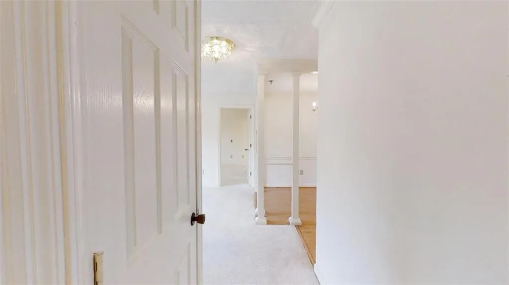 300 Johnson Ferry Road Ne Unit A615, Sandy Springs, Georgia 30328, 2 Bedrooms Bedrooms, ,2 BathroomsBathrooms,Residential,Sold,300 Johnson Ferry Road Ne Unit A615,6874290