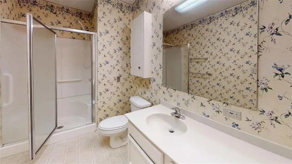 300 Johnson Ferry Road Ne Unit A615, Sandy Springs, Georgia 30328, 2 Bedrooms Bedrooms, ,2 BathroomsBathrooms,Residential,Sold,300 Johnson Ferry Road Ne Unit A615,6874290