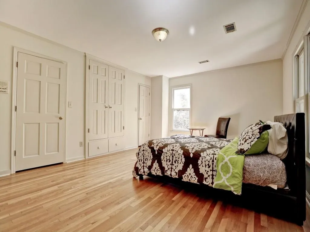 4860 Longchamps Drive, Sandy Springs, Georgia 30319, 5 Bedrooms Bedrooms, ,5 BathroomsBathrooms,Residential,Sold,4860 Longchamps Drive,5793937