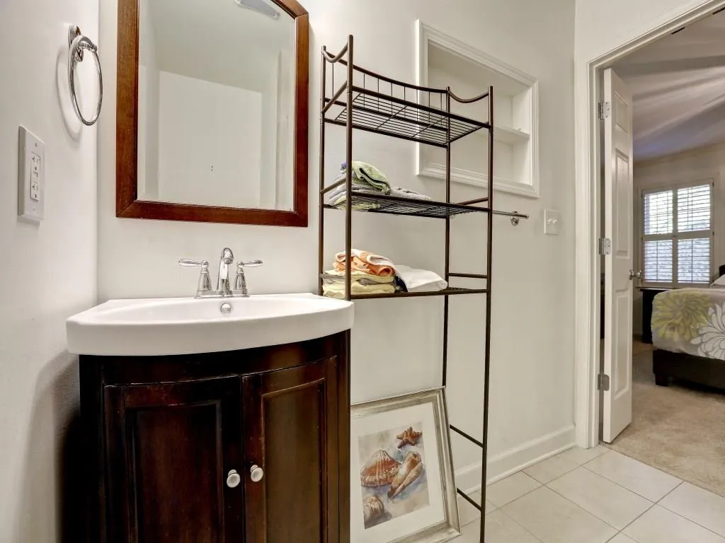 4860 Longchamps Drive, Sandy Springs, Georgia 30319, 5 Bedrooms Bedrooms, ,5 BathroomsBathrooms,Residential,Sold,4860 Longchamps Drive,5793937