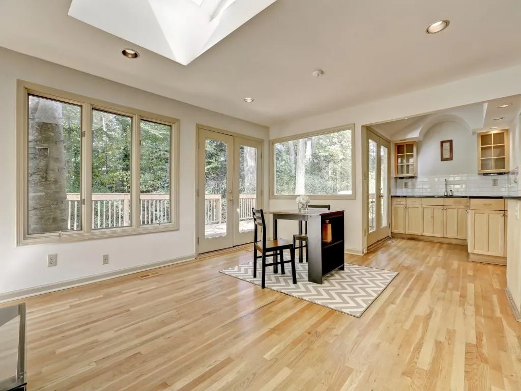 4860 Longchamps Drive, Sandy Springs, Georgia 30319, 5 Bedrooms Bedrooms, ,5 BathroomsBathrooms,Residential,Sold,4860 Longchamps Drive,5793937