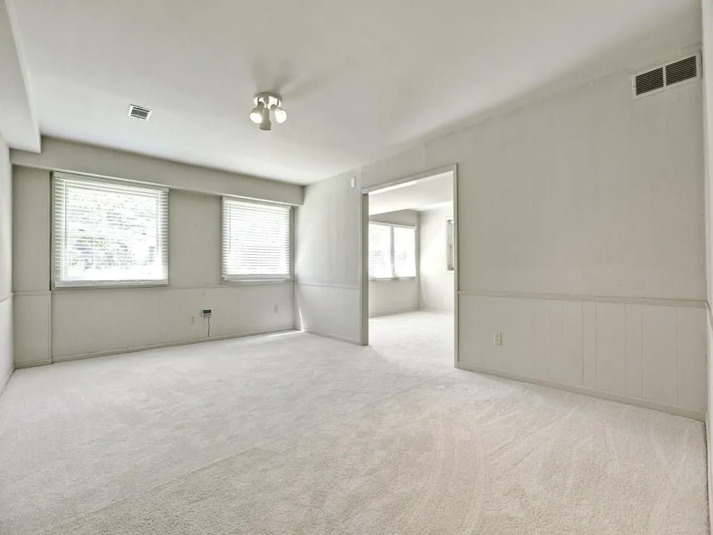 4860 Longchamps Drive, Sandy Springs, Georgia 30319, 5 Bedrooms Bedrooms, ,5 BathroomsBathrooms,Residential,Sold,4860 Longchamps Drive,5793937