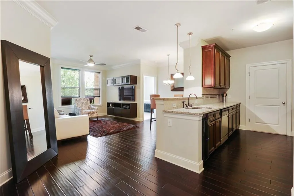901 Abernathy Road Unit 4100, Atlanta, Georgia 30328, 2 Bedrooms Bedrooms, ,2 BathroomsBathrooms,Residential,Sold,901 Abernathy Road Unit 4100,5885428