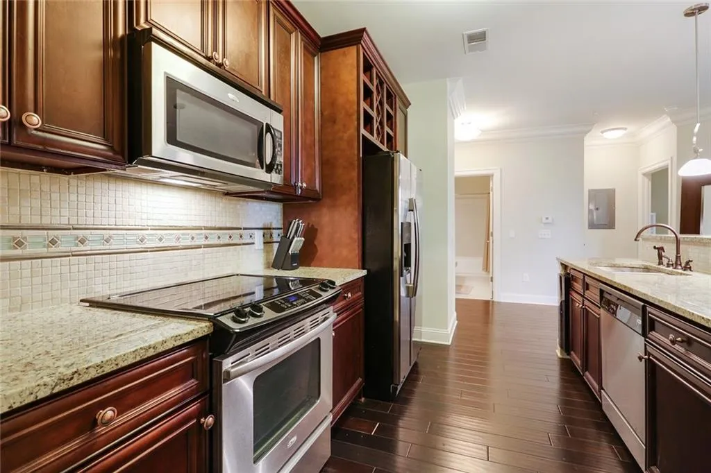 901 Abernathy Road Unit 4100, Atlanta, Georgia 30328, 2 Bedrooms Bedrooms, ,2 BathroomsBathrooms,Residential,Sold,901 Abernathy Road Unit 4100,5885428