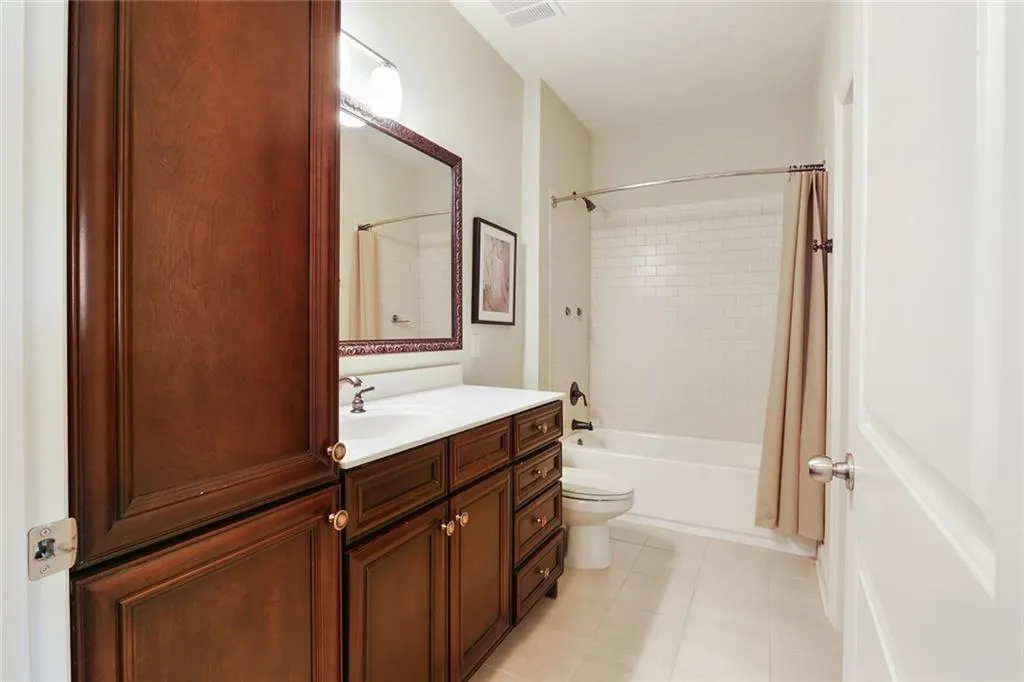 901 Abernathy Road Unit 4100, Atlanta, Georgia 30328, 2 Bedrooms Bedrooms, ,2 BathroomsBathrooms,Residential,Sold,901 Abernathy Road Unit 4100,5885428