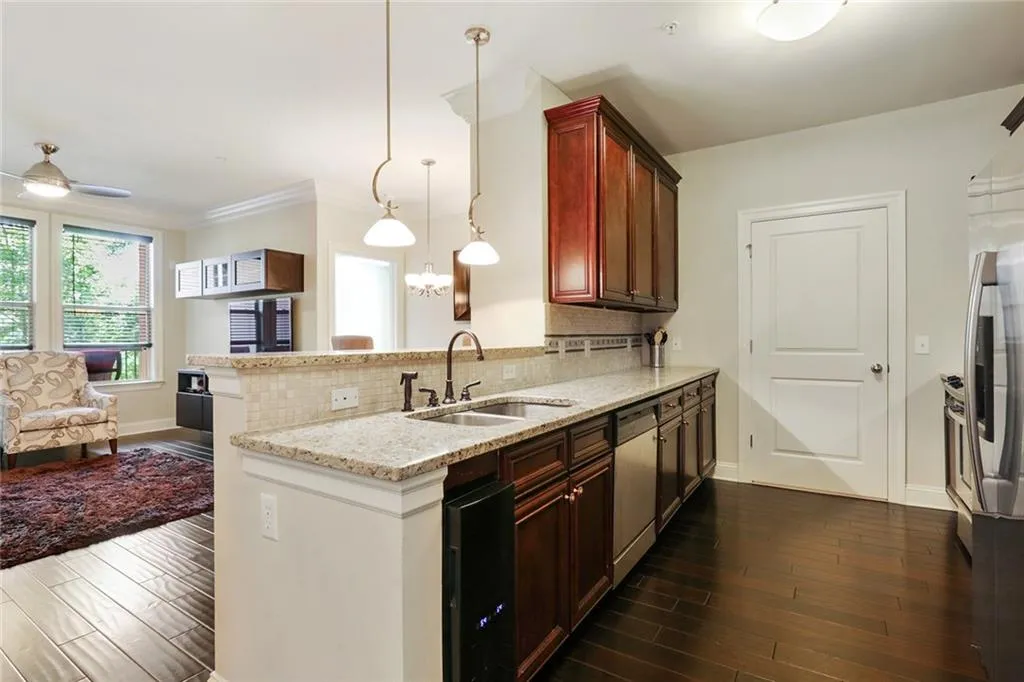 901 Abernathy Road Unit 4100, Atlanta, Georgia 30328, 2 Bedrooms Bedrooms, ,2 BathroomsBathrooms,Residential,Sold,901 Abernathy Road Unit 4100,5885428