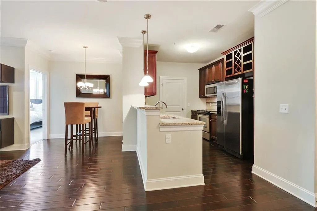 901 Abernathy Road Unit 4100, Atlanta, Georgia 30328, 2 Bedrooms Bedrooms, ,2 BathroomsBathrooms,Residential,Sold,901 Abernathy Road Unit 4100,5885428