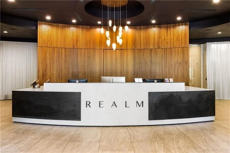 Concierge desk in the lobby manned 24/7.