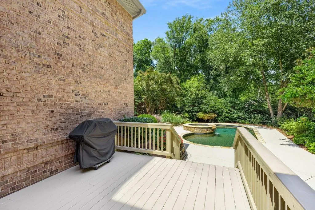260 Northland Ridge Trail, Atlanta, Georgia 30342, 6 Bedrooms Bedrooms, ,5 BathroomsBathrooms,Residential,For Sale,260 Northland Ridge Trail,7615931