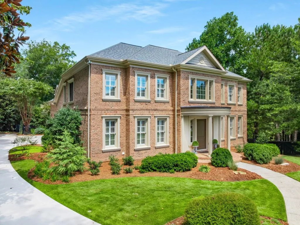 260 Northland Ridge Trail, Atlanta, Georgia 30342, 6 Bedrooms Bedrooms, ,5 BathroomsBathrooms,Residential,For Sale,260 Northland Ridge Trail,7615931