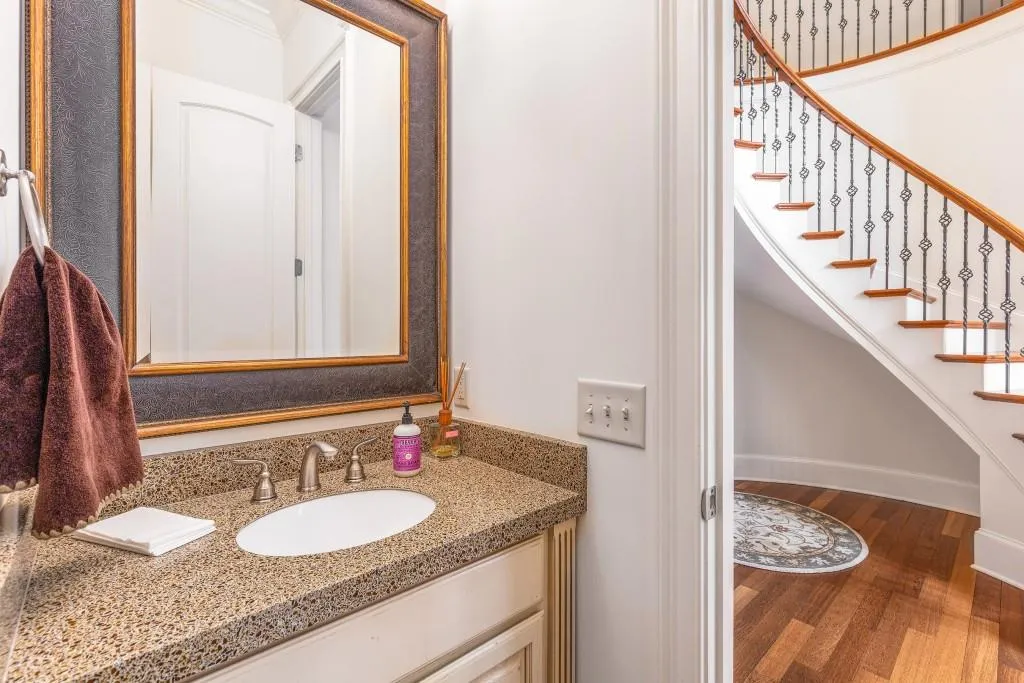 260 Northland Ridge Trail, Atlanta, Georgia 30342, 6 Bedrooms Bedrooms, ,5 BathroomsBathrooms,Residential,For Sale,260 Northland Ridge Trail,7615931