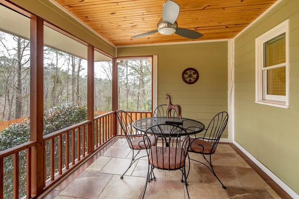 8010 Innsbruck Drive, Sandy Springs, Georgia 30350, 4 Bedrooms Bedrooms, ,3 BathroomsBathrooms,Residential,Sold,8010 Innsbruck Drive,6124017