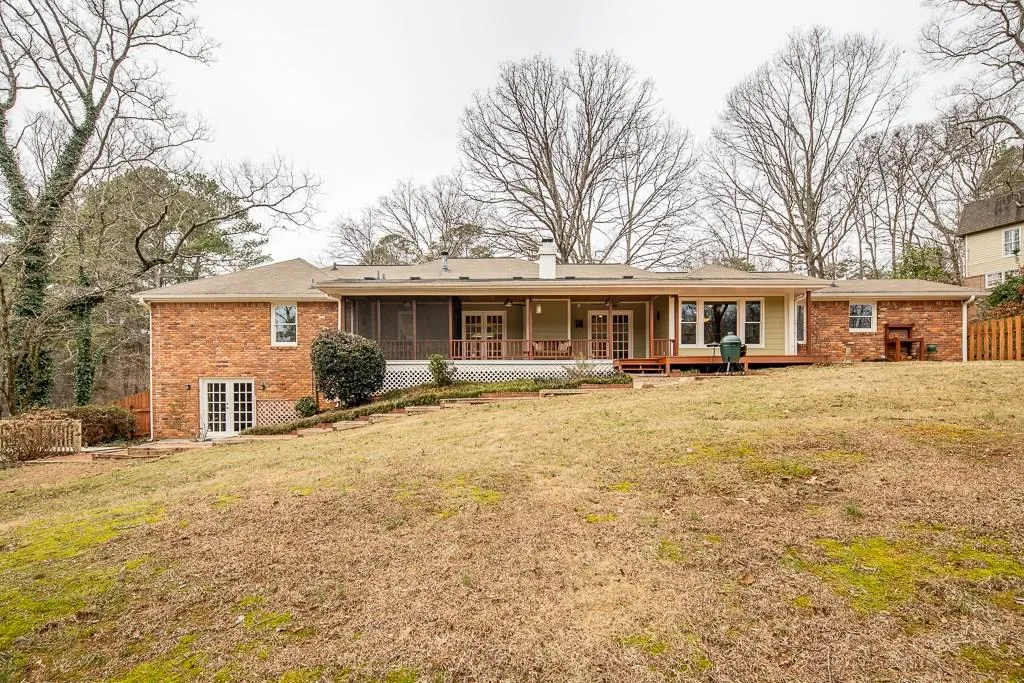 8010 Innsbruck Drive, Sandy Springs, Georgia 30350, 4 Bedrooms Bedrooms, ,3 BathroomsBathrooms,Residential,Sold,8010 Innsbruck Drive,6124017