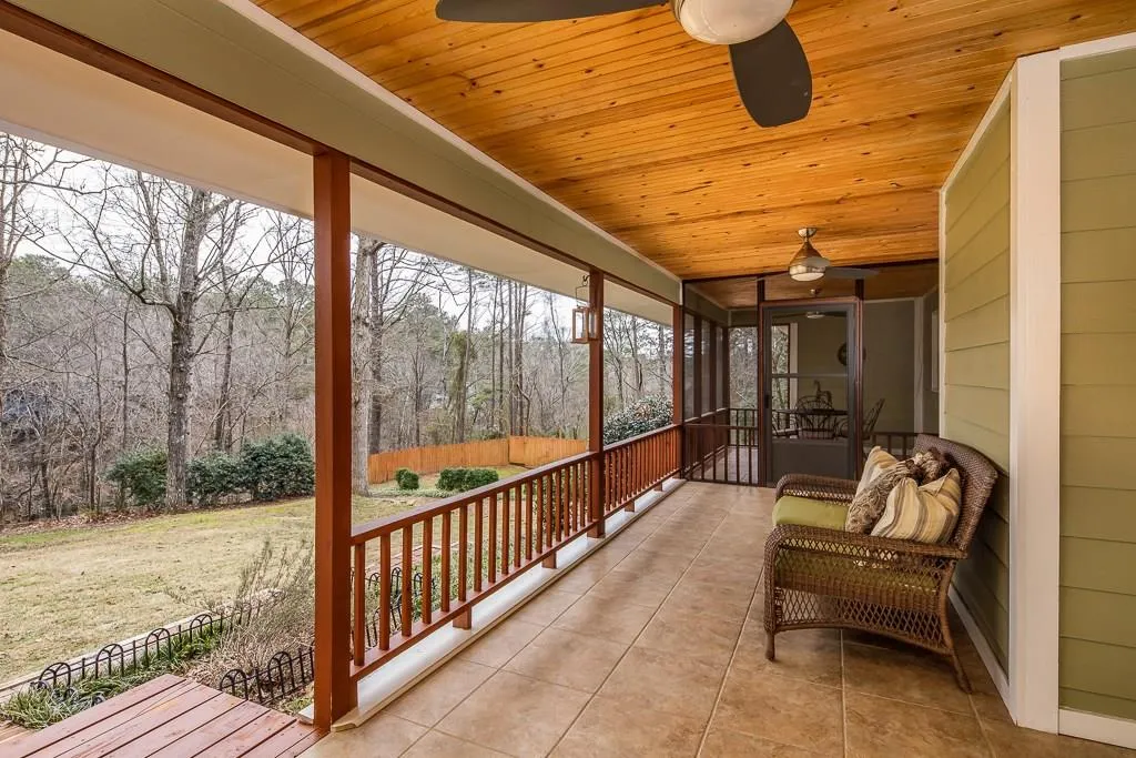 8010 Innsbruck Drive, Sandy Springs, Georgia 30350, 4 Bedrooms Bedrooms, ,3 BathroomsBathrooms,Residential,Sold,8010 Innsbruck Drive,6124017