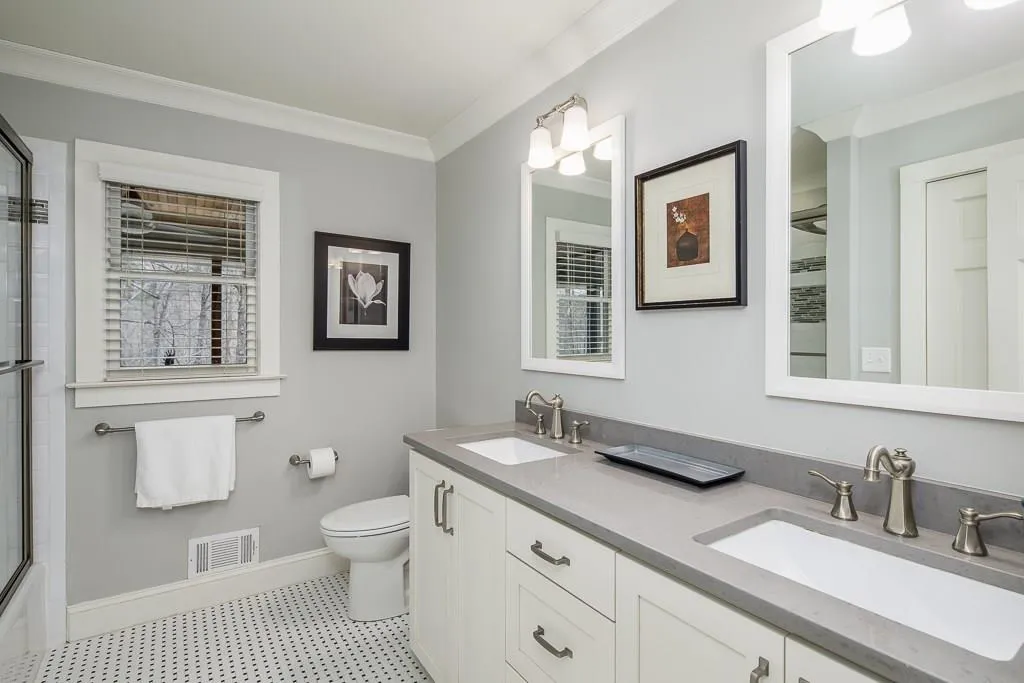 8010 Innsbruck Drive, Sandy Springs, Georgia 30350, 4 Bedrooms Bedrooms, ,3 BathroomsBathrooms,Residential,Sold,8010 Innsbruck Drive,6124017