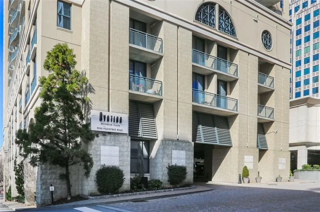 3040 Peachtree Road Nw Unit 507, Atlanta, Georgia 30305, 1 Bedroom Bedrooms, ,1 BathroomBathrooms,Residential,For Sale,3040 Peachtree Road Nw Unit 507,7651822