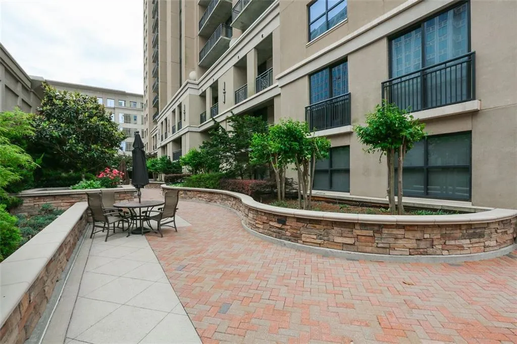 3040 Peachtree Road Nw Unit 507, Atlanta, Georgia 30305, 1 Bedroom Bedrooms, ,1 BathroomBathrooms,Residential,For Sale,3040 Peachtree Road Nw Unit 507,7651822