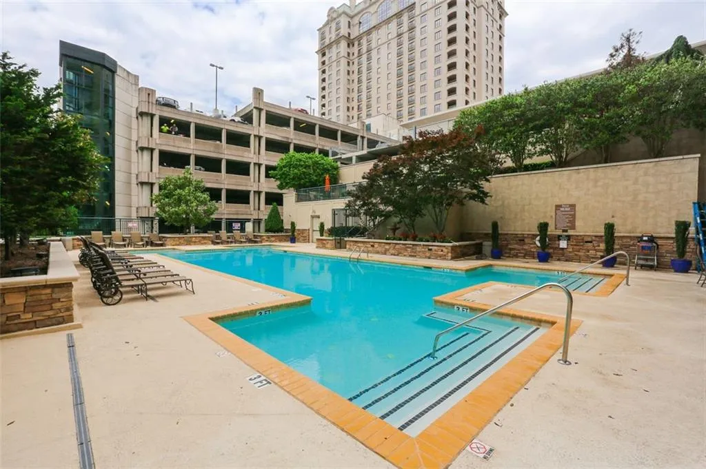 3040 Peachtree Road Nw Unit 507, Atlanta, Georgia 30305, 1 Bedroom Bedrooms, ,1 BathroomBathrooms,Residential,For Sale,3040 Peachtree Road Nw Unit 507,7651822