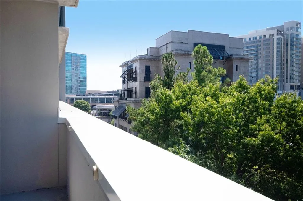 3040 Peachtree Road Nw Unit 507, Atlanta, Georgia 30305, 1 Bedroom Bedrooms, ,1 BathroomBathrooms,Residential,For Sale,3040 Peachtree Road Nw Unit 507,7651822