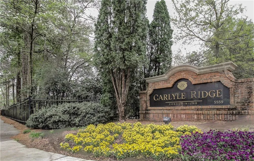 5559 Glenridge Drive Unit 1309, Atlanta, Georgia 30342, 2 Bedrooms Bedrooms, ,2 BathroomsBathrooms,Residential,Sold,5559 Glenridge Drive Unit 1309,5671179