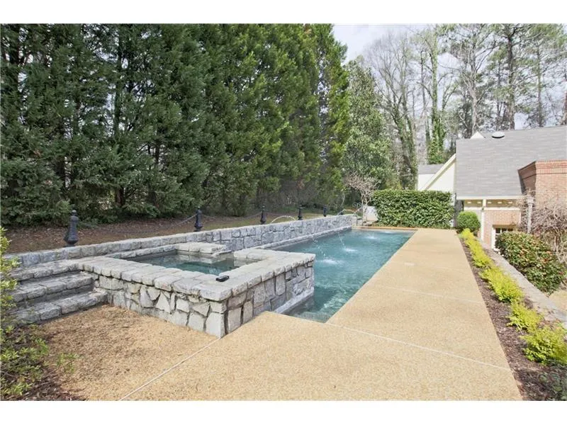 631 Fairfield Road Nw, Atlanta, Georgia 30327, 6 Bedrooms Bedrooms, ,7 BathroomsBathrooms,Residential,Sold,631 Fairfield Road Nw,5988237