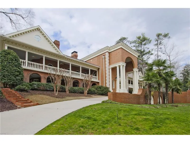 631 Fairfield Road Nw, Atlanta, Georgia 30327, 6 Bedrooms Bedrooms, ,7 BathroomsBathrooms,Residential,Sold,631 Fairfield Road Nw,5988237