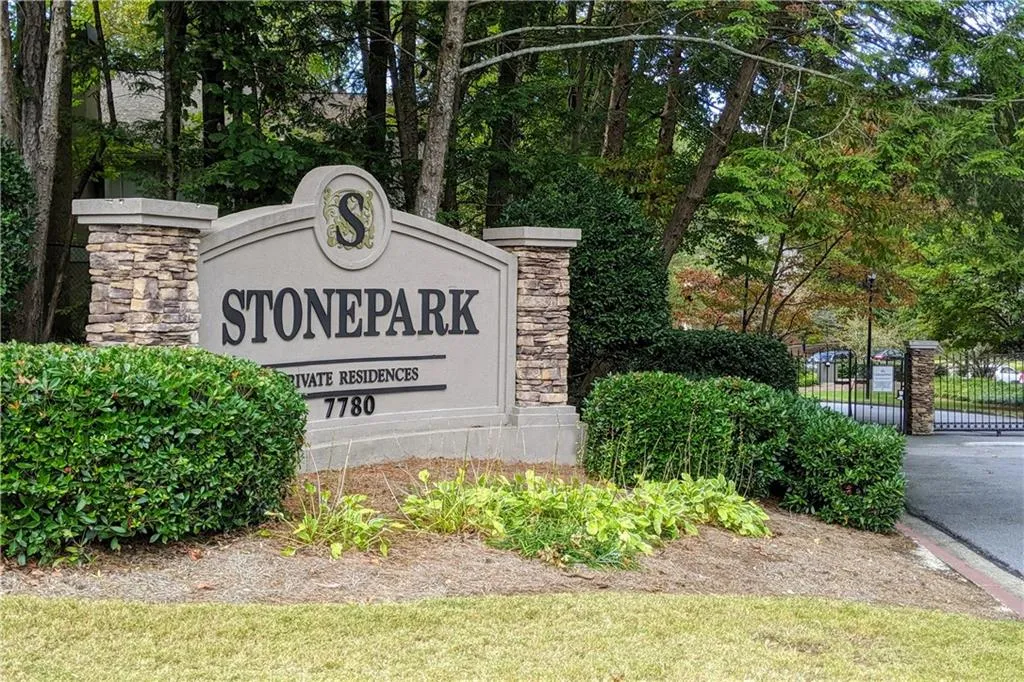 1401 Wingate Way, Sandy Springs, Georgia 30350, 1 Bedroom Bedrooms, ,1 BathroomBathrooms,Residential,Sold,1401 Wingate Way,6636357