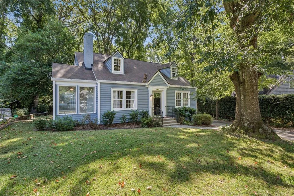 2953 Hardman Court Ne, Atlanta, Georgia 30305, 2 Bedrooms Bedrooms, ,2 BathroomsBathrooms,Residential,For Sale,2953 Hardman Court Ne,7662710