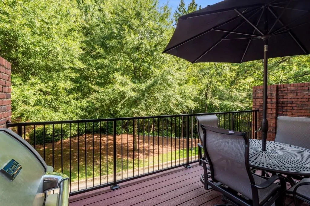 1503 Riversedge Drive, Atlanta, Georgia 30339, 4 Bedrooms Bedrooms, ,4 BathroomsBathrooms,Residential,Sold,1503 Riversedge Drive,7113430