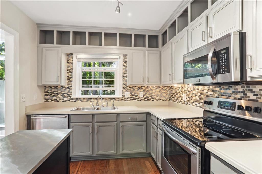 88 Mount Vernon Circle, Sandy Springs, Georgia 30338, 2 Bedrooms Bedrooms, ,2 BathroomsBathrooms,Residential,Sold,88 Mount Vernon Circle,7287259