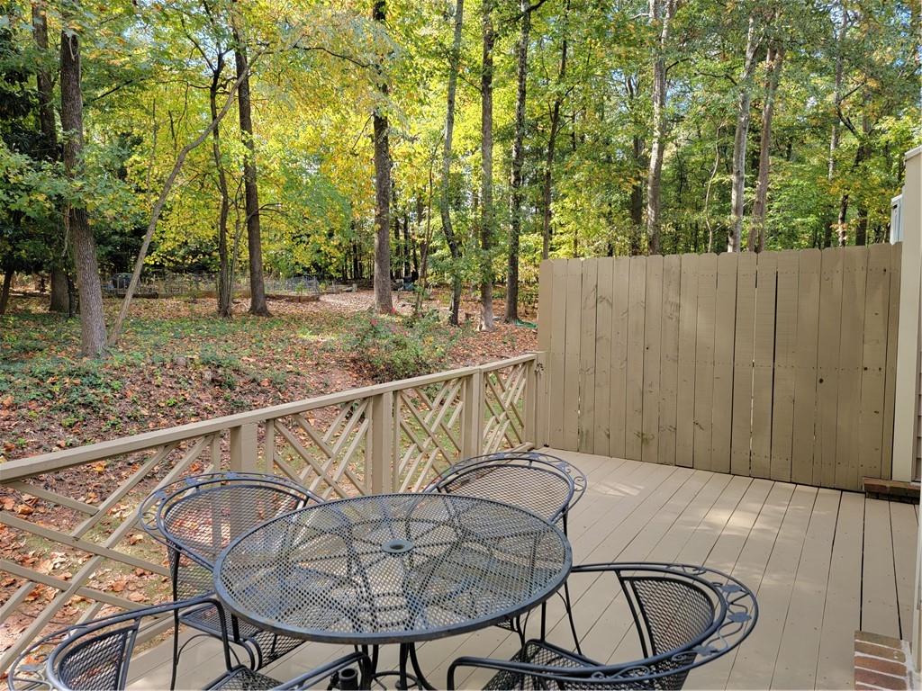 88 Mount Vernon Circle, Sandy Springs, Georgia 30338, 2 Bedrooms Bedrooms, ,2 BathroomsBathrooms,Residential,Sold,88 Mount Vernon Circle,7287259