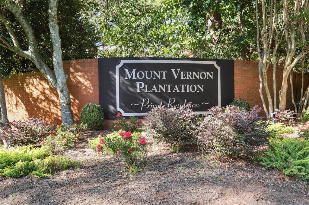 88 Mount Vernon Circle, Sandy Springs, Georgia 30338, 2 Bedrooms Bedrooms, ,2 BathroomsBathrooms,Residential,Sold,88 Mount Vernon Circle,7287259