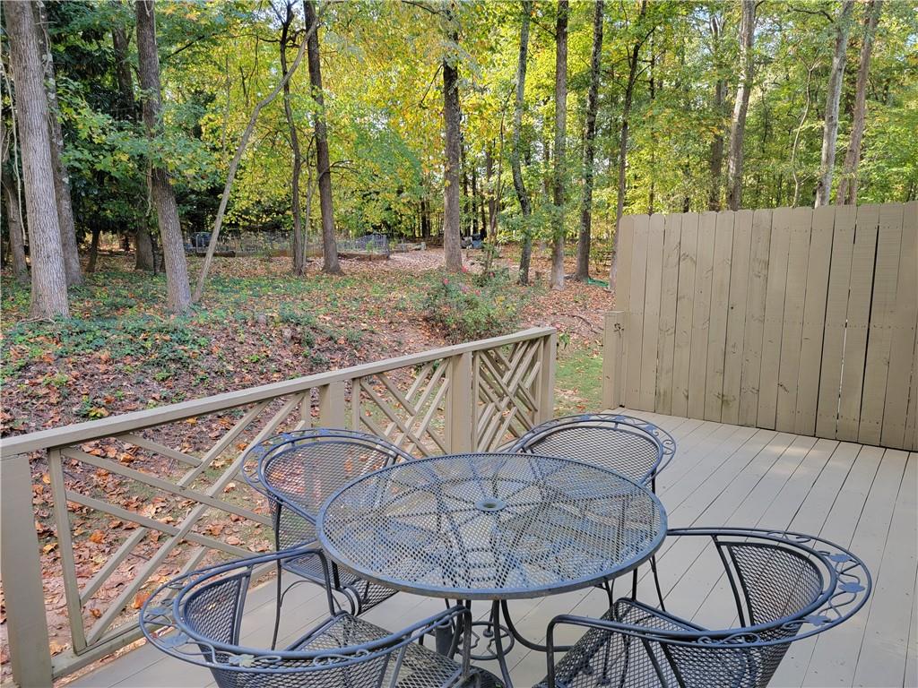 88 Mount Vernon Circle, Sandy Springs, Georgia 30338, 2 Bedrooms Bedrooms, ,2 BathroomsBathrooms,Residential,Sold,88 Mount Vernon Circle,7287259