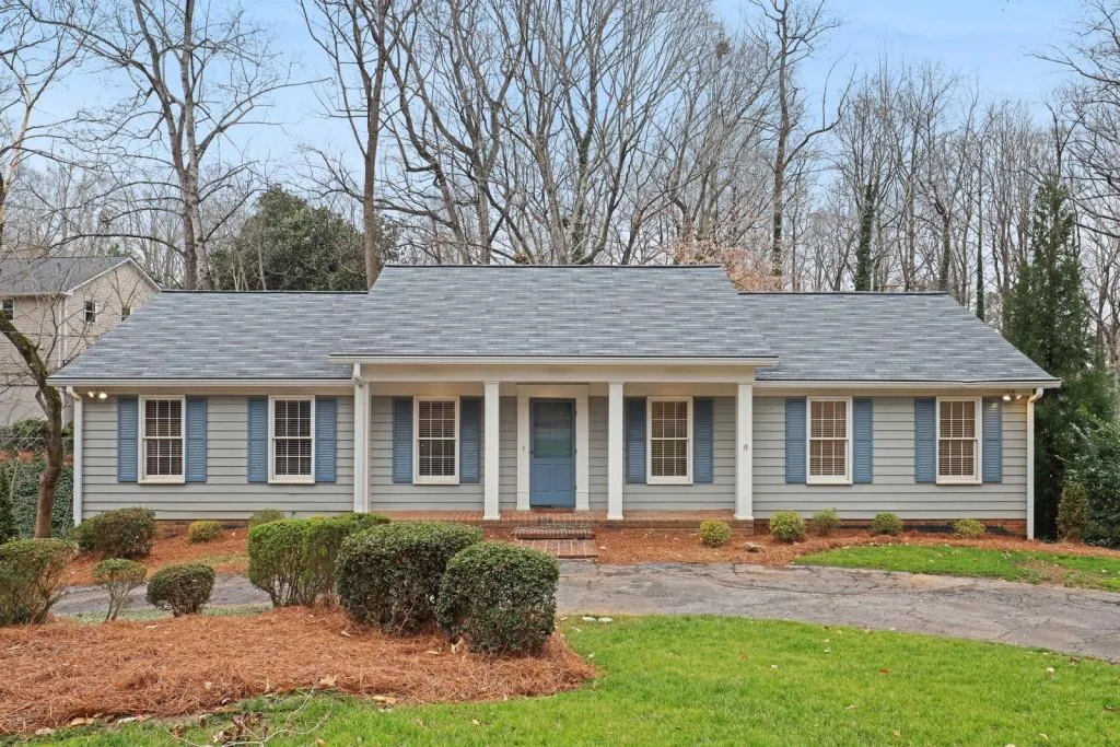 4750 Longchamps Drive, Sandy Springs, Georgia 30319, 5 Bedrooms Bedrooms, ,3 BathroomsBathrooms,Residential,Sold,4750 Longchamps Drive,6848533