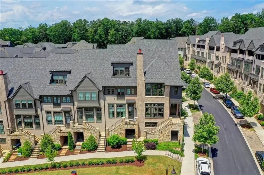 6632 Cadence Boulevard, Atlanta, Georgia 30328, 3 Bedrooms Bedrooms, ,4 BathroomsBathrooms,Residential,For Sale,6632 Cadence Boulevard,7758144