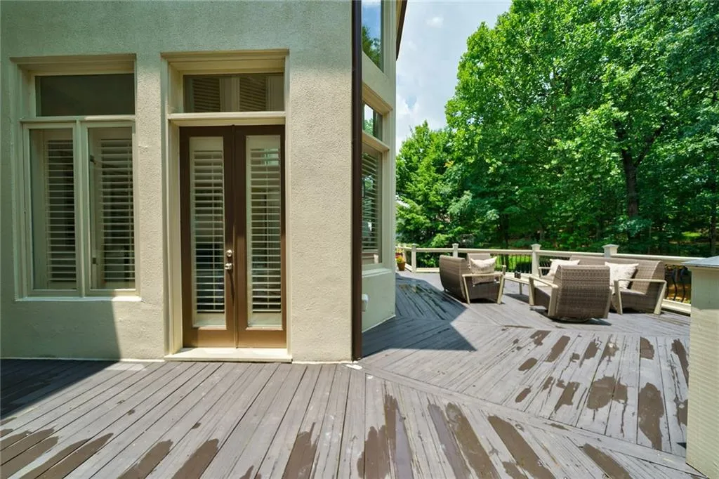 635 Widgeon Lane, Atlanta, Georgia 30327, 7 Bedrooms Bedrooms, ,5 BathroomsBathrooms,Residential,Sold,635 Widgeon Lane,6898397