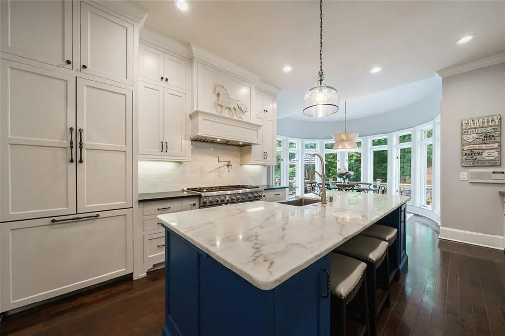 635 Widgeon Lane, Atlanta, Georgia 30327, 7 Bedrooms Bedrooms, ,5 BathroomsBathrooms,Residential,Sold,635 Widgeon Lane,6898397