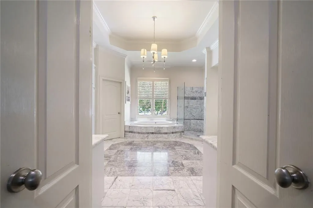 635 Widgeon Lane, Atlanta, Georgia 30327, 7 Bedrooms Bedrooms, ,5 BathroomsBathrooms,Residential,Sold,635 Widgeon Lane,6898397
