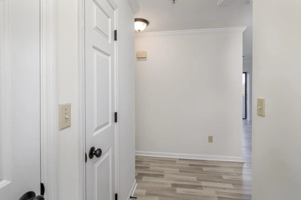 300 Johnson Ferry Road Ne Unit B613, Sandy Springs, Georgia 30328, 2 Bedrooms Bedrooms, ,2 BathroomsBathrooms,Residential,Sold,300 Johnson Ferry Road Ne Unit B613,6124214