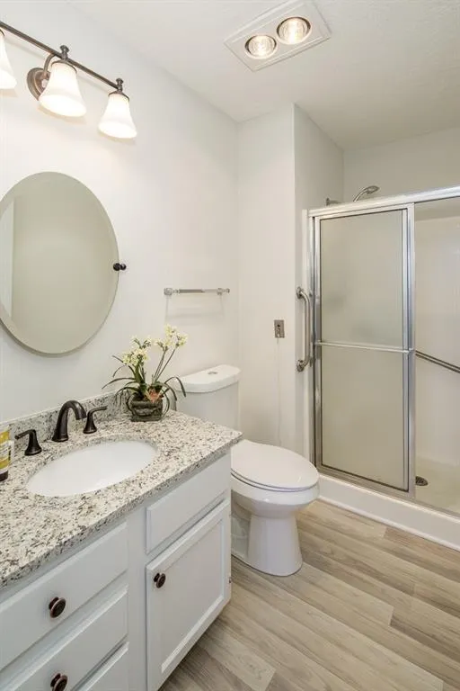 300 Johnson Ferry Road Ne Unit B613, Sandy Springs, Georgia 30328, 2 Bedrooms Bedrooms, ,2 BathroomsBathrooms,Residential,Sold,300 Johnson Ferry Road Ne Unit B613,6124214