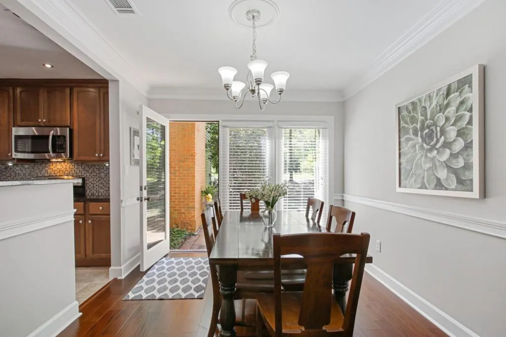 86 Mount Vernon Circle, Atlanta, Georgia 30338, 2 Bedrooms Bedrooms, ,2 BathroomsBathrooms,Residential,Sold,86 Mount Vernon Circle,6712198