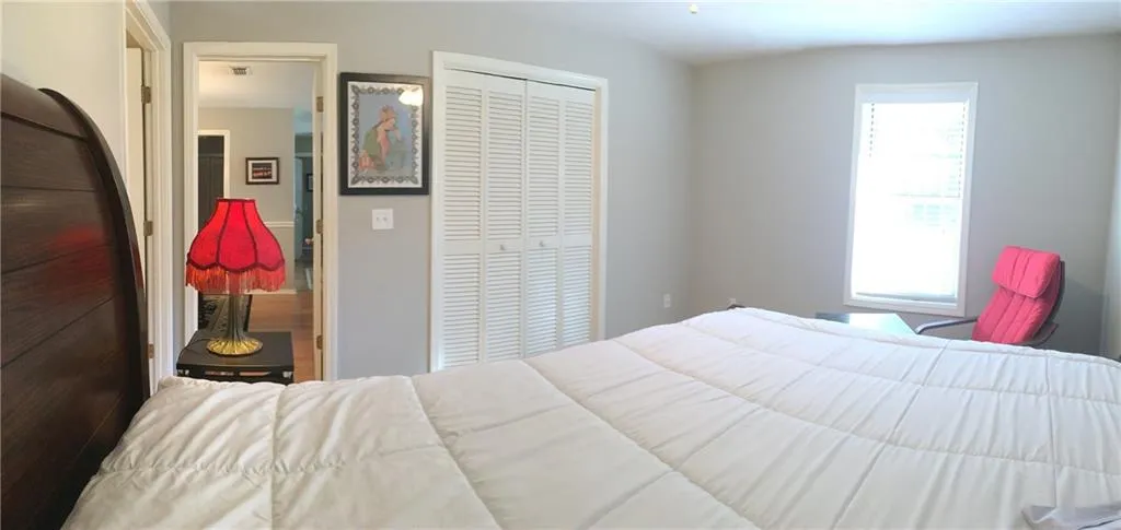 207 Gettysburg Place, Sandy Springs, Georgia 30350, 2 Bedrooms Bedrooms, ,2 BathroomsBathrooms,Residential,Sold,207 Gettysburg Place,6783987
