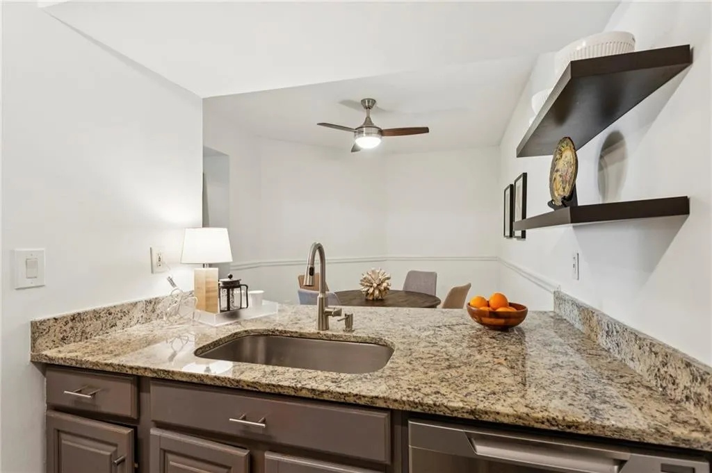 1 Biscayne Drive Nw Unit 112, Atlanta, Georgia 30309, 2 Bedrooms Bedrooms, ,2 BathroomsBathrooms,Residential,For Sale,1 Biscayne Drive Nw Unit 112,7669927 1 Biscayne Drive Nw Unit 112, Atlanta, Georgia 30309, 2 Bedrooms Bedrooms, ,2 BathroomsBathrooms,Residential,For Sale,1 Biscayne Drive Nw Unit 112,7669927