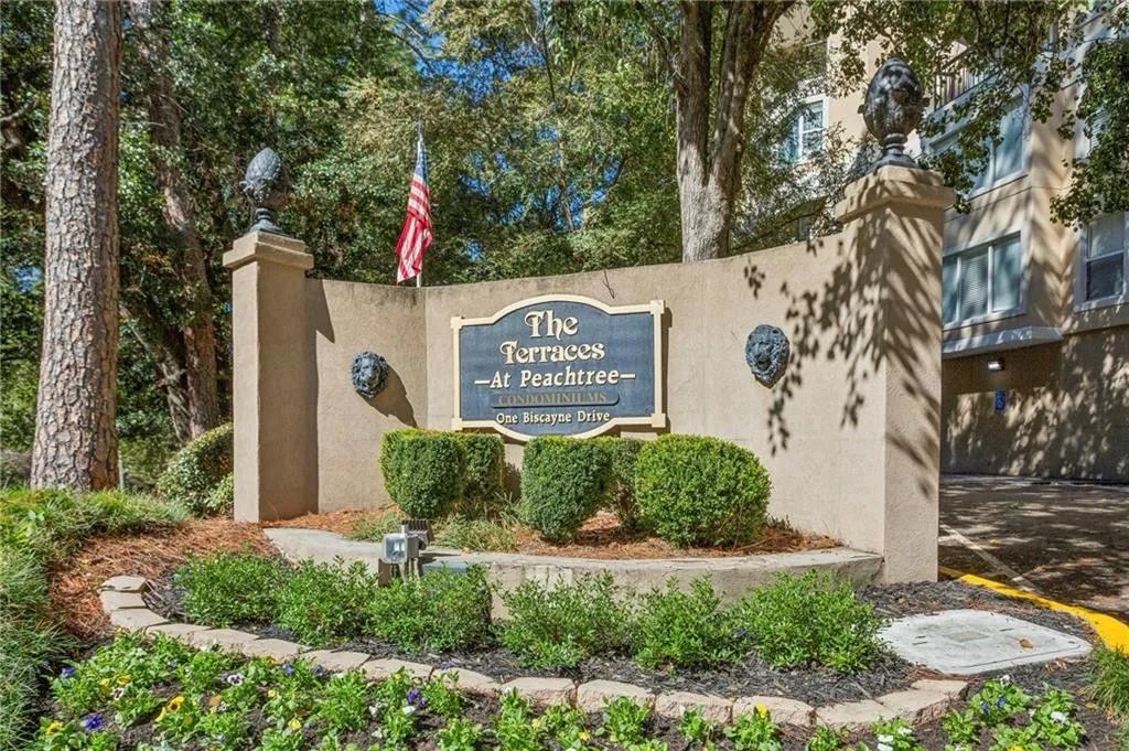 1 Biscayne Drive Nw Unit 112, Atlanta, Georgia 30309, 2 Bedrooms Bedrooms, ,2 BathroomsBathrooms,Residential,For Sale,1 Biscayne Drive Nw Unit 112,7669927 1 Biscayne Drive Nw Unit 112, Atlanta, Georgia 30309, 2 Bedrooms Bedrooms, ,2 BathroomsBathrooms,Residential,For Sale,1 Biscayne Drive Nw Unit 112,7669927