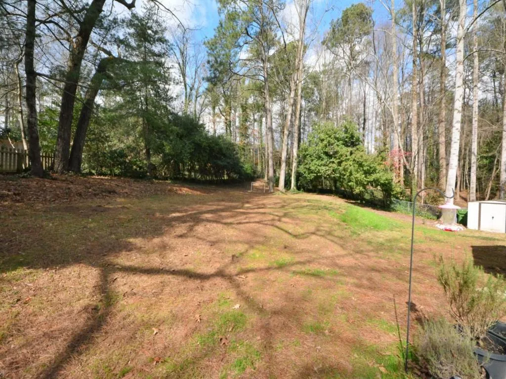 660 Spalding Drive, Sandy Springs, Georgia 30328, 4 Bedrooms Bedrooms, ,3 BathroomsBathrooms,Residential,Sold,660 Spalding Drive,5652687