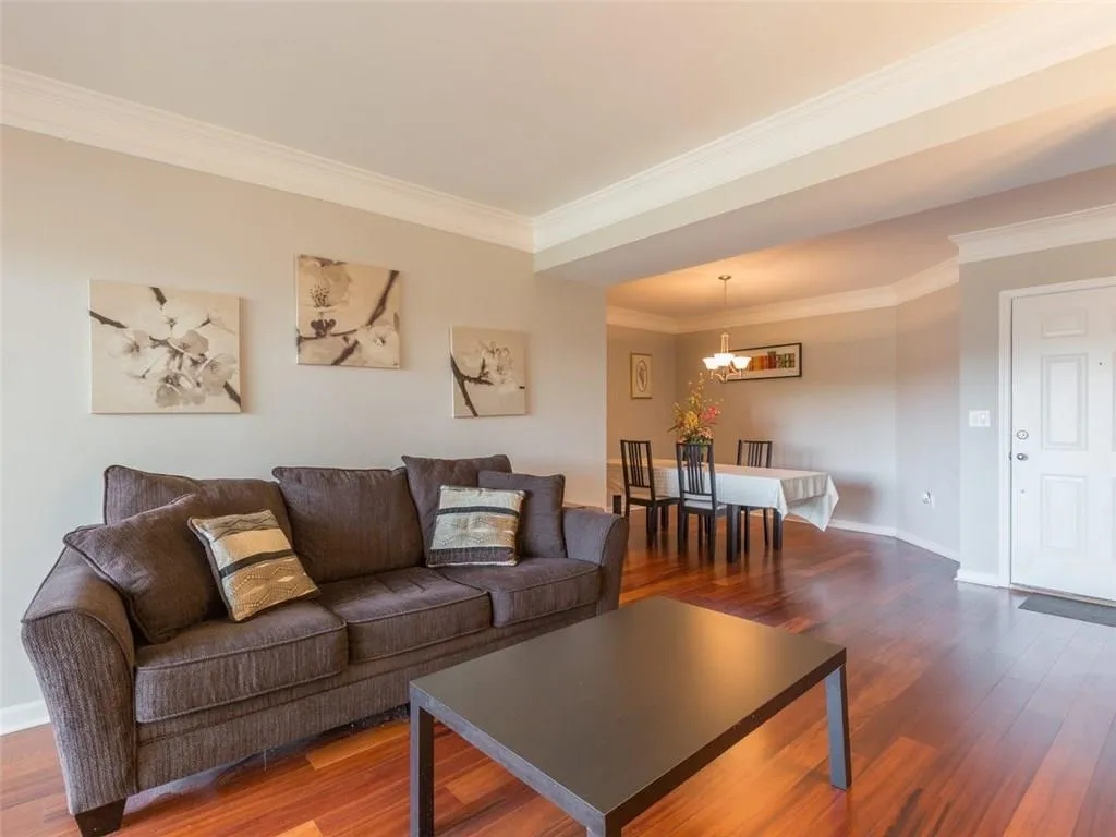 275 13th Street Ne Unit 708, Atlanta, Georgia 30309, 2 Bedrooms Bedrooms, ,2 BathroomsBathrooms,Residential,Sold,275 13th Street Ne Unit 708,5790661