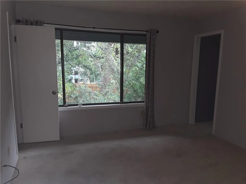 88 Goldrush Circle, Sandy Springs, Georgia 30328, 2 Bedrooms Bedrooms, ,2 BathroomsBathrooms,Residential,Sold,88 Goldrush Circle,6959383