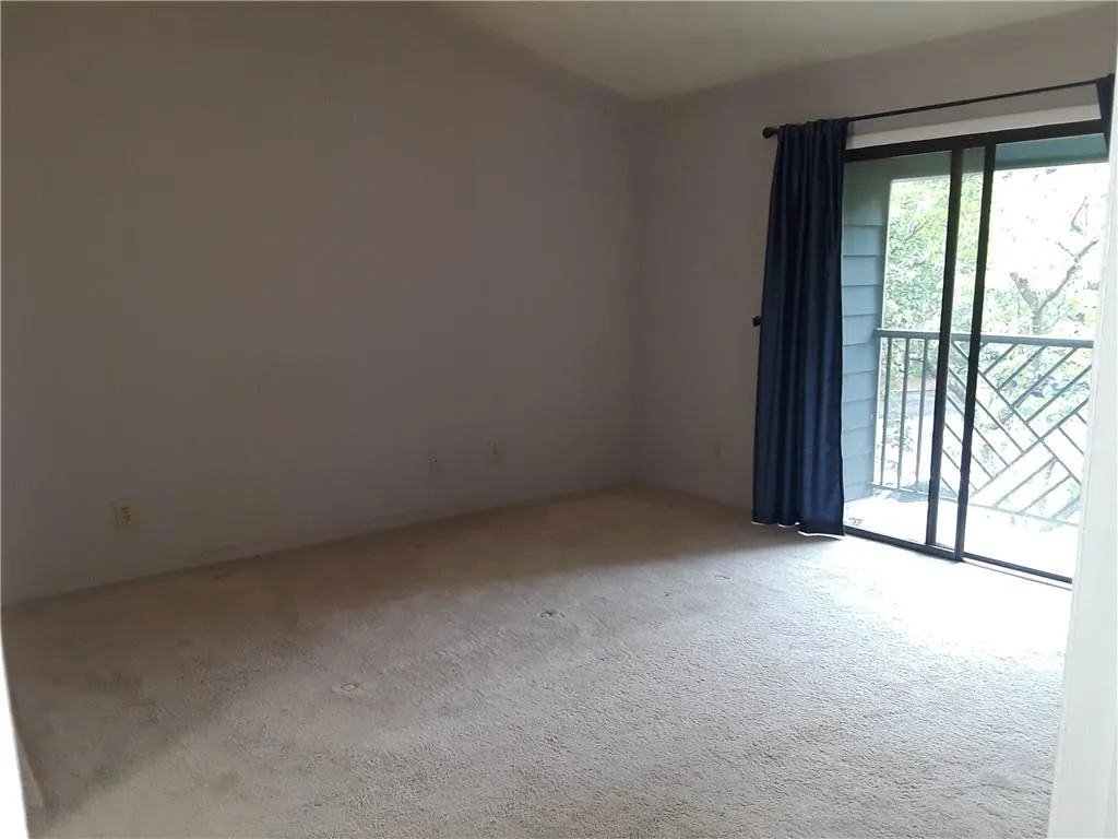 88 Goldrush Circle, Sandy Springs, Georgia 30328, 2 Bedrooms Bedrooms, ,2 BathroomsBathrooms,Residential,Sold,88 Goldrush Circle,6959383
