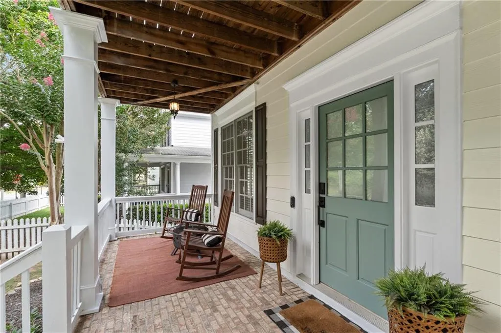 1858 Perry Boulevard Nw, Atlanta, Georgia 30318, 3 Bedrooms Bedrooms, ,2 BathroomsBathrooms,Residential,For Sale,1858 Perry Boulevard Nw,7631038